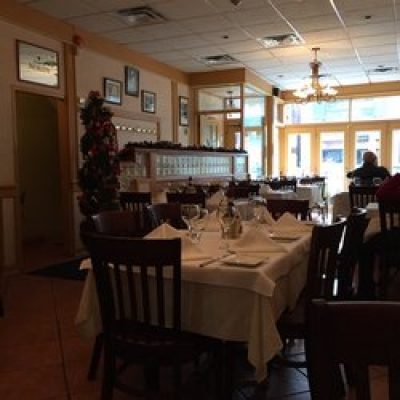 Regina Pizzeria &#038; Trattoria